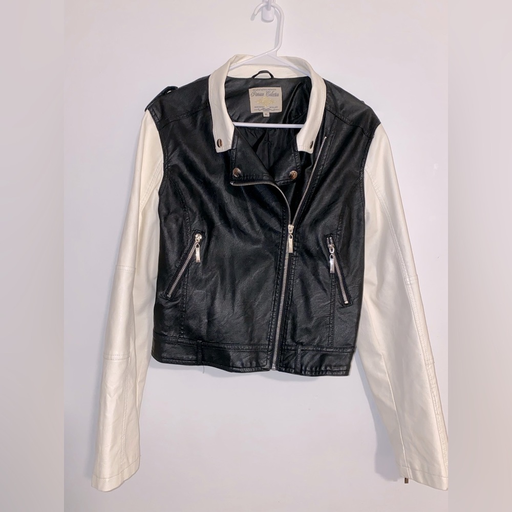 PARISIAN COLLECTION BLACK & WHITE LEATHER JACKET XL